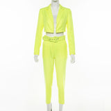 Traje de moda de neón Otoño Nuevas mujeres Conjunto Chic Streetwear con cinturón Chaqueta corta Abrigo Pantalones de cintura alta Mujeres Trajes de dos piezas